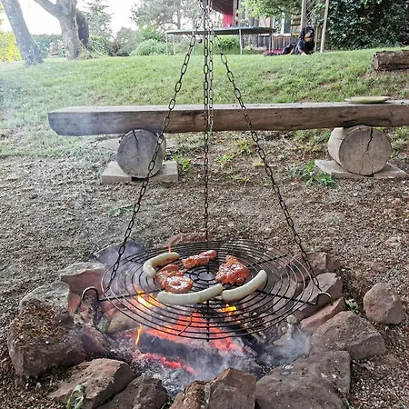 Und Wellness Auf Der Hardt -jacuzzi- Sauna- Kinderausstattung- Alleinlage Im Wald Mürlenbach