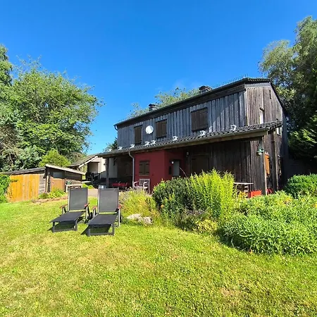 Und Wellness Auf Der Hardt -jacuzzi- Sauna- Kinderausstattung- Alleinlage Im Wald Ferienhaus