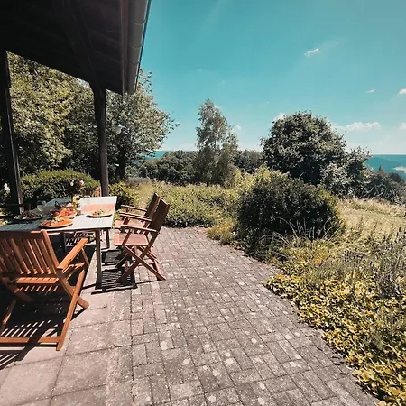 Und Wellness Auf Der Hardt -jacuzzi- Sauna- Kinderausstattung- Alleinlage Im Wald Ferienhaus *